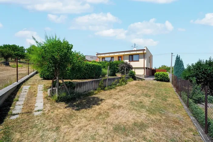 Prodej rodinného domu, Miroslav, Na kopci, 233 m2