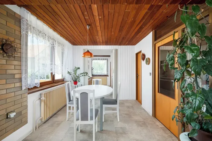Prodej rodinného domu, Miroslav, Na kopci, 233 m2