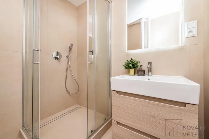 Prodej bytu 4+kk, Praha - Vršovice, U Slavie, 80 m2