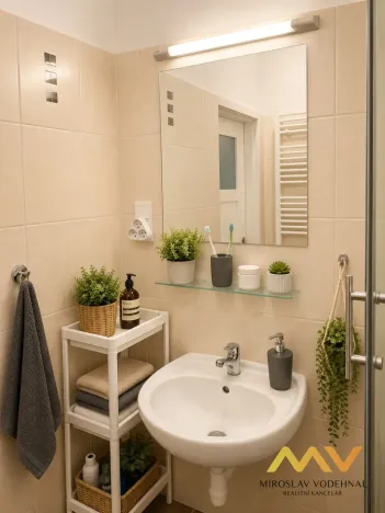 Pronájem bytu 2+1, Hradec Králové, Klumparova, 65 m2