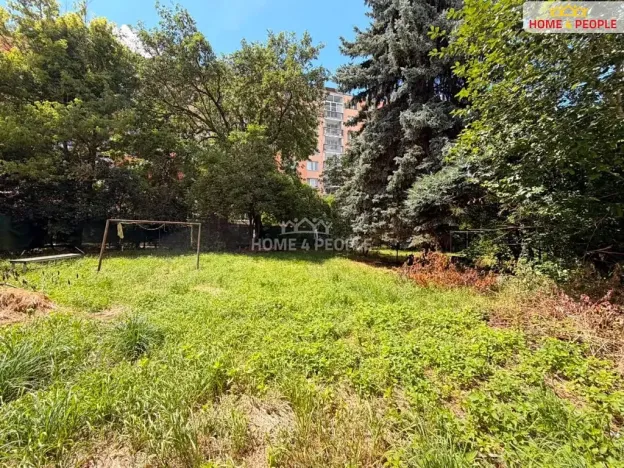 Pronájem bytu 2+1, Karlovy Vary, Závodu míru, 71 m2