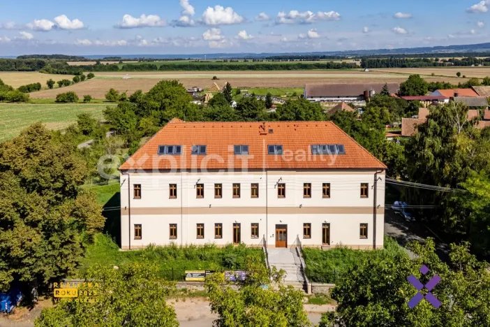 Pronájem bytu 3+kk, Hostovlice, 94 m2