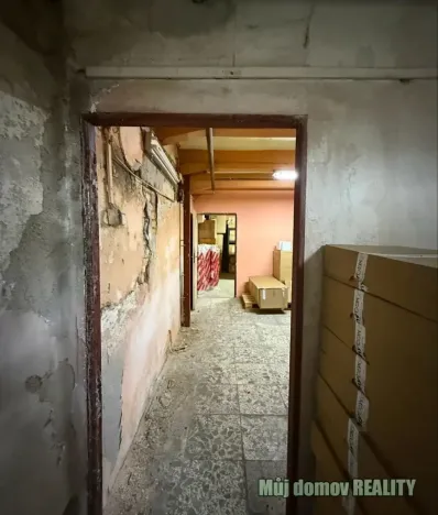 Pronájem skladu, Praha - Smíchov, 120 m2
