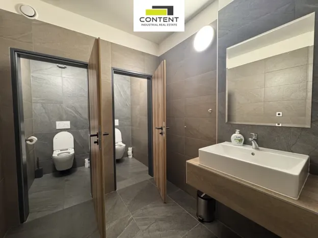 Pronájem skladu, Herink, Hlavní, 1890 m2