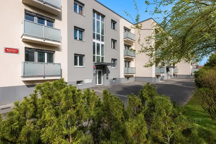 Prodej bytu 4+kk, Praha - Košíře, Naskové, 83 m2