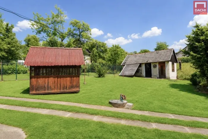 Prodej chalupy, Komárno, 130 m2