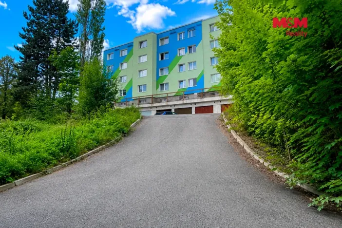 Prodej garáže, Liberec, Sněhurčina, 18 m2