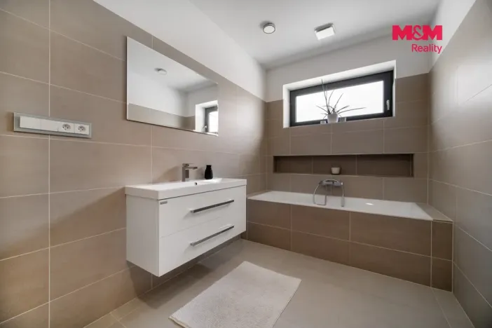 Prodej rodinného domu, Letohrad, U Valu, 165 m2