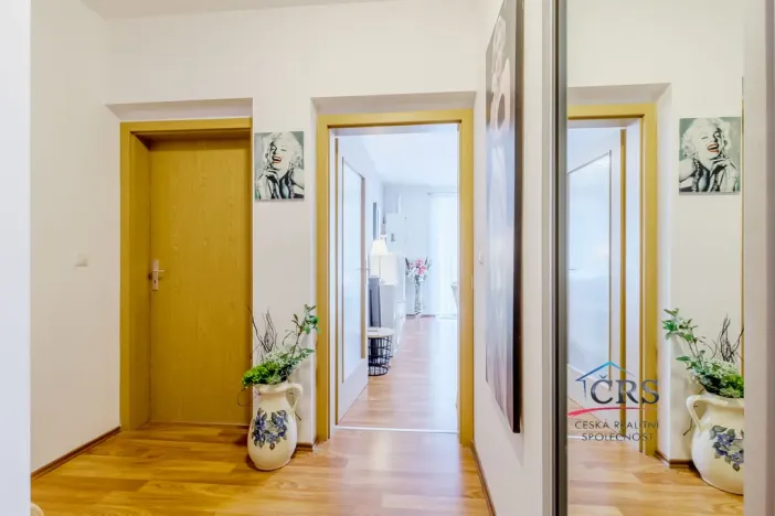 Prodej bytu 2+kk, Praha - Uhříněves, K Netlukám, 54 m2