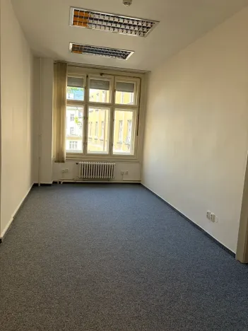 Pronájem kanceláře, Praha - Nové Město, Spálená, 17 m2