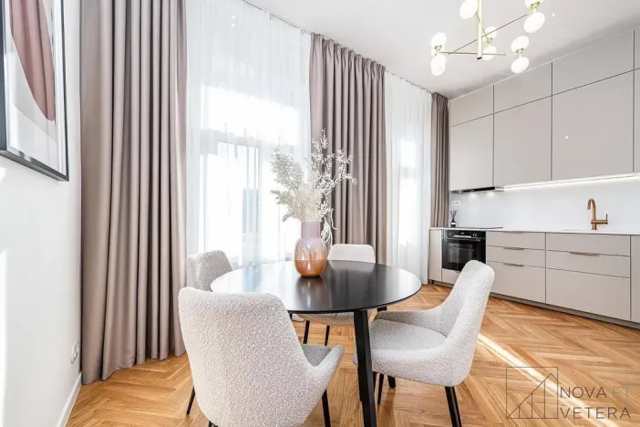 Prodej bytu 2+kk, Praha - Vinohrady, Chodská, 64 m2