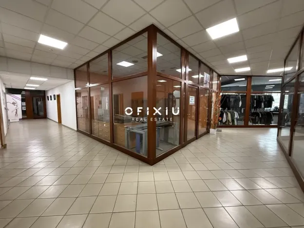 Pronájem obchodního prostoru, Brno - Brno-město, Orlí, 31 m2