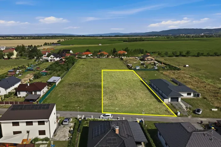 Prodej pozemku pro bydlení, Štarnov, 2016 m2