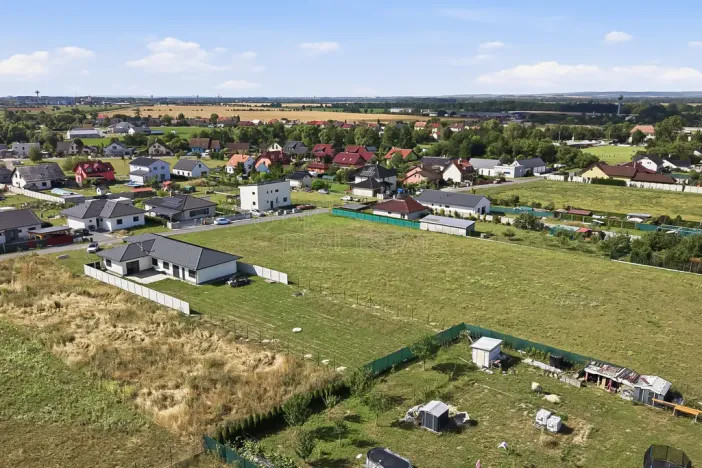 Prodej pozemku pro bydlení, Štarnov, 2016 m2