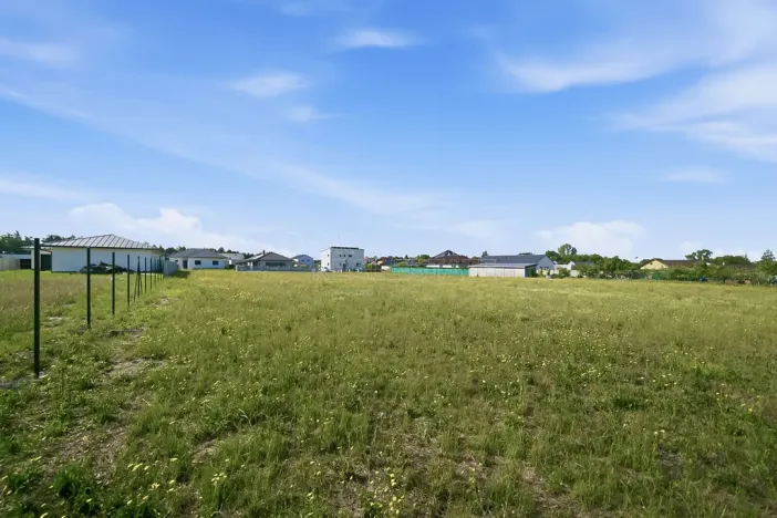 Prodej pozemku pro bydlení, Štarnov, 2016 m2