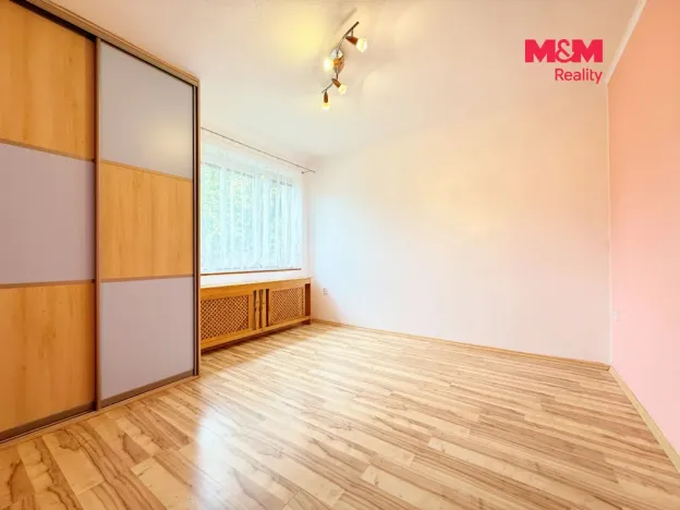 Pronájem bytu 3+1, Praha - Stodůlky, Živcových, 84 m2