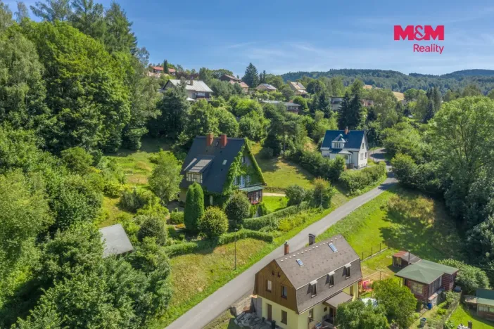 Prodej rodinného domu, Desná - Desná I, Zásnubní, 450 m2