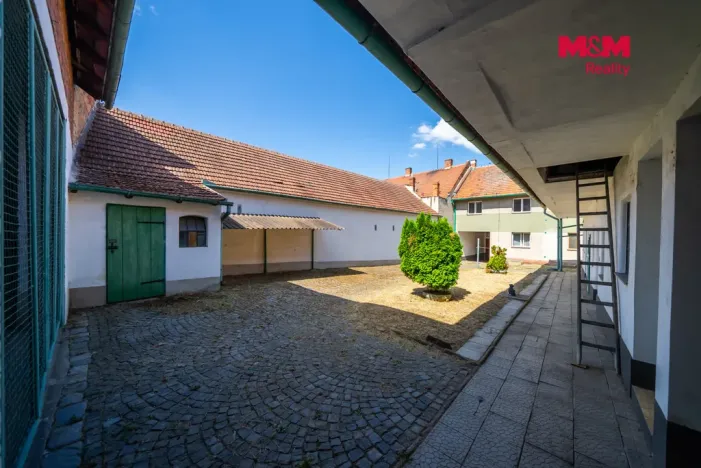 Prodej rodinného domu, Brno - Tuřany, Tuřanské náměstí, 198 m2