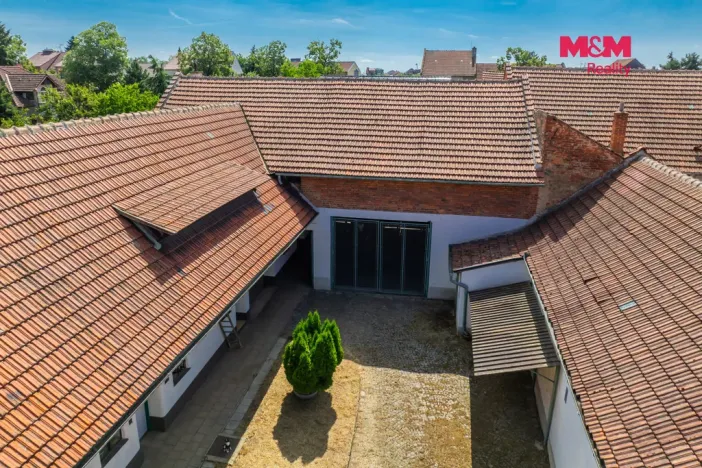 Prodej rodinného domu, Brno - Tuřany, Tuřanské náměstí, 198 m2
