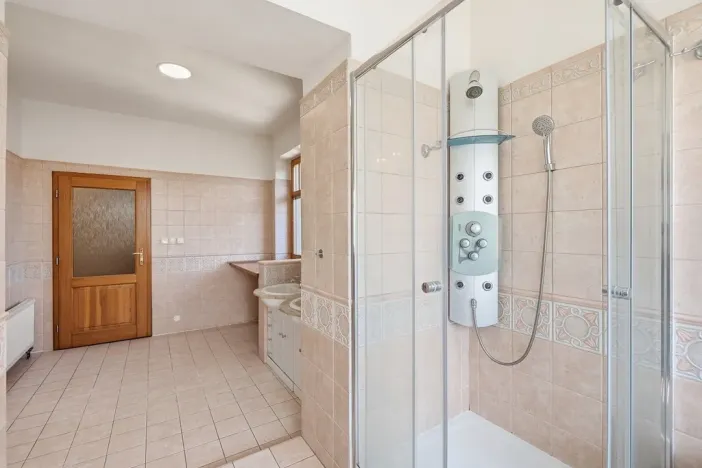Pronájem bytu 4+kk, Ústí nad Labem - Klíše, Beethovenova, 152 m2