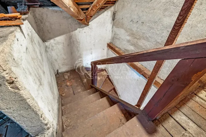 Prodej rodinného domu, Vodňany - Vodňany II, nám. 5. května, 190 m2