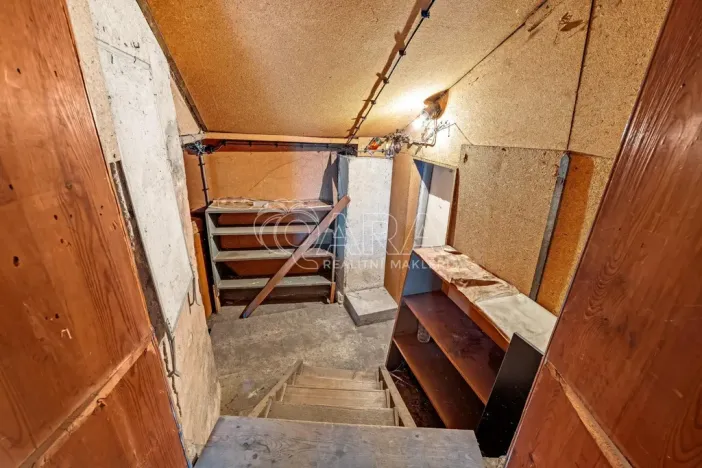 Prodej rodinného domu, Vodňany - Vodňany II, nám. 5. května, 190 m2