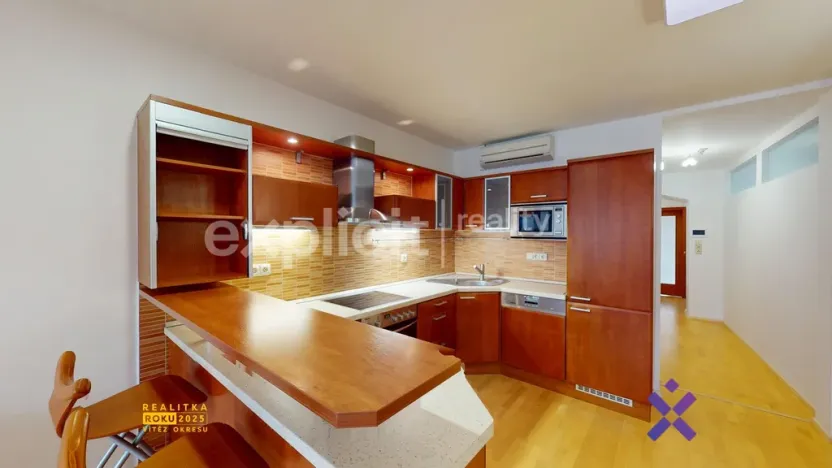 Pronájem bytu 2+kk, Uherský Brod, Masarykovo nám., 80 m2