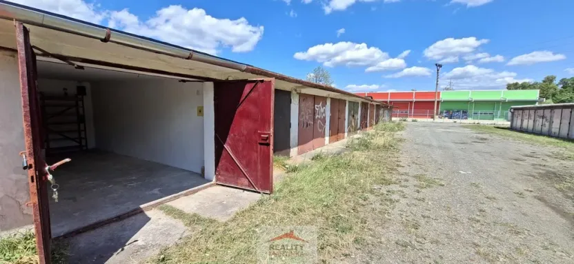 Pronájem garáže, Valašské Meziříčí - Krásno nad Bečvou, M. Alše, 18 m2