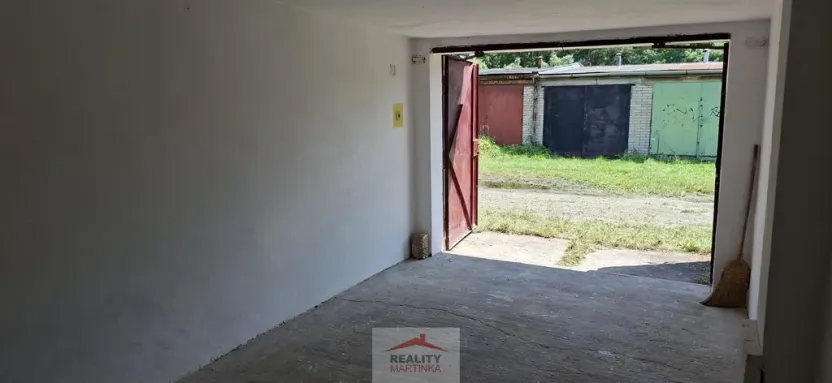 Pronájem garáže, Valašské Meziříčí - Krásno nad Bečvou, M. Alše, 18 m2