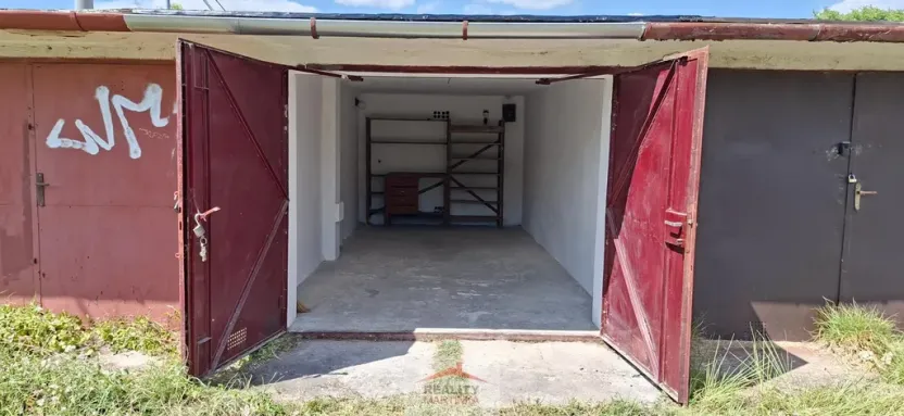 Pronájem garáže, Valašské Meziříčí - Krásno nad Bečvou, M. Alše, 18 m2