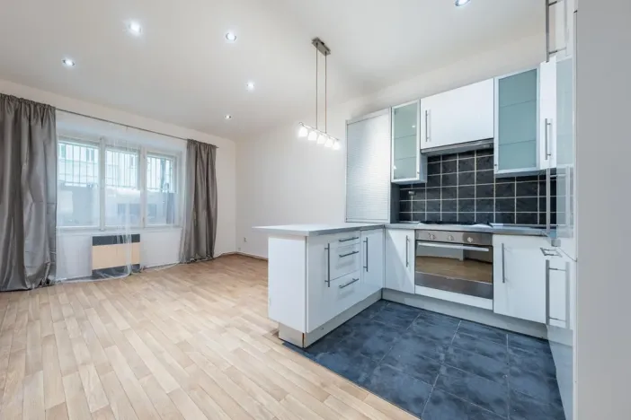 Prodej bytu 3+kk, Praha - Karlín, Šaldova, 73 m2