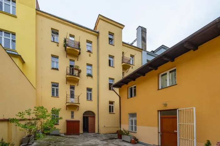 Prodej bytu 3+kk, Praha - Karlín, Šaldova, 73 m2