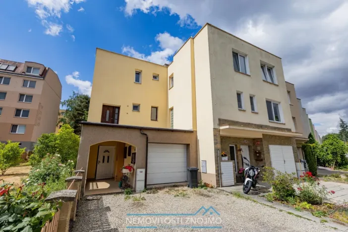 Prodej rodinného domu, Znojmo, Gagarinova, 229 m2