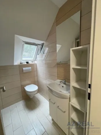 Prodej bytu 2+1, Liberec, Hodkovická, 76 m2