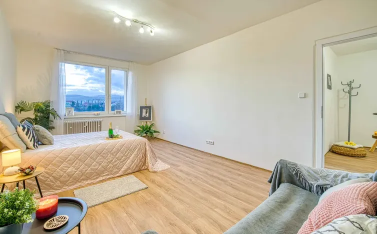 Pronájem bytu 3+1, Chomutov, Bezručova, 75 m2