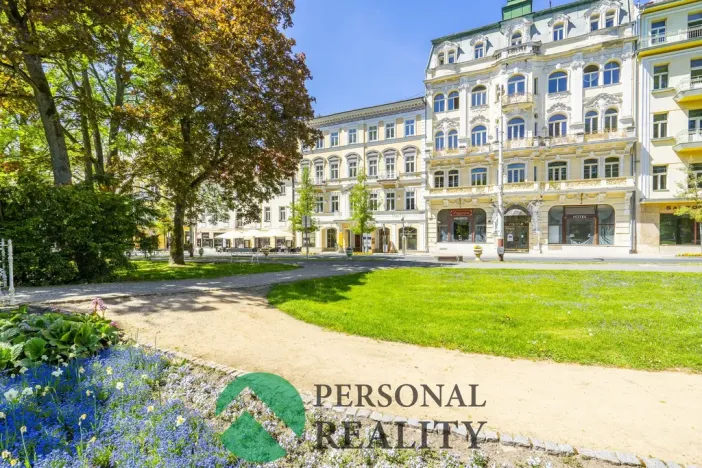 Pronájem obchodního prostoru, Mariánské Lázně, Hlavní třída, 22 m2