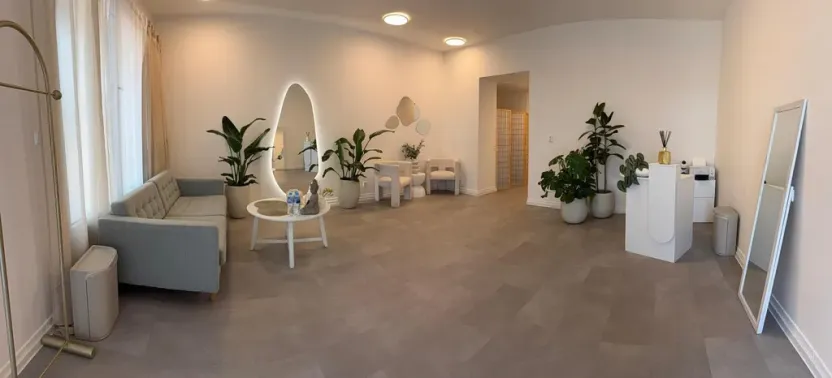 Pronájem obchodního prostoru, Praha - Vysočany, Trakční, 57 m2