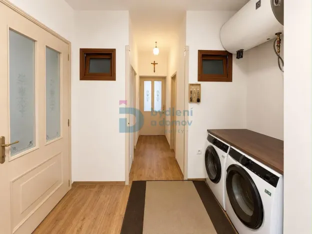 Prodej výrobních prostor, Prostějov, Husovo nám., 416 m2