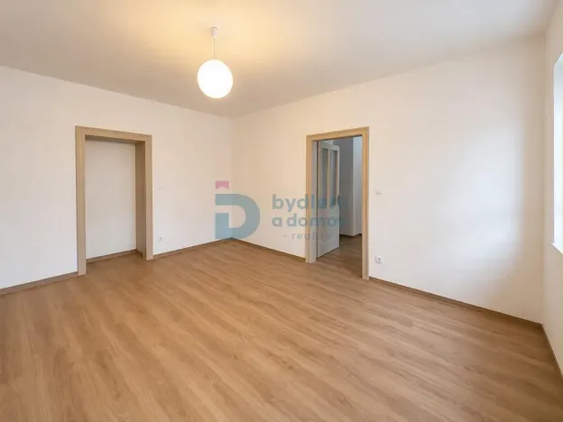 Prodej výrobních prostor, Prostějov, Husovo nám., 416 m2