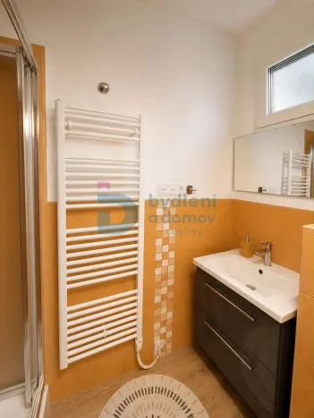 Prodej výrobních prostor, Prostějov, Husovo nám., 416 m2