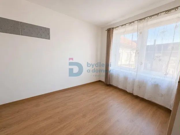 Prodej výrobních prostor, Prostějov, Husovo nám., 416 m2