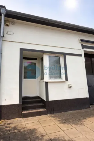 Prodej výrobních prostor, Prostějov, Husovo nám., 416 m2