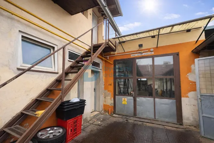 Prodej výrobních prostor, Prostějov, Husovo nám., 416 m2