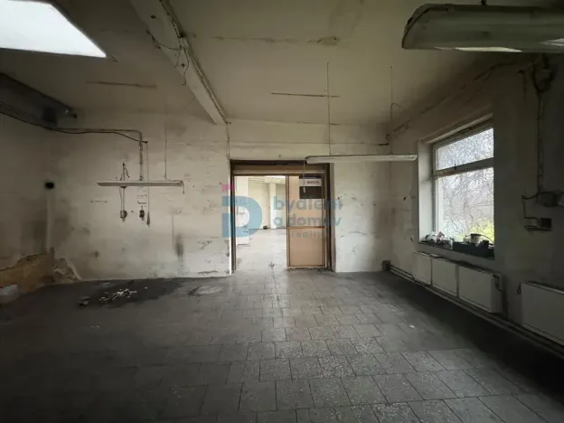 Prodej výrobních prostor, Prostějov, Husovo nám., 416 m2