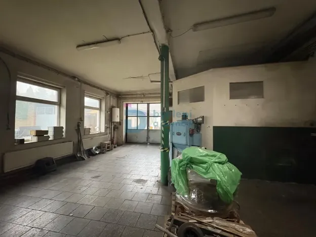 Prodej výrobních prostor, Prostějov, Husovo nám., 416 m2