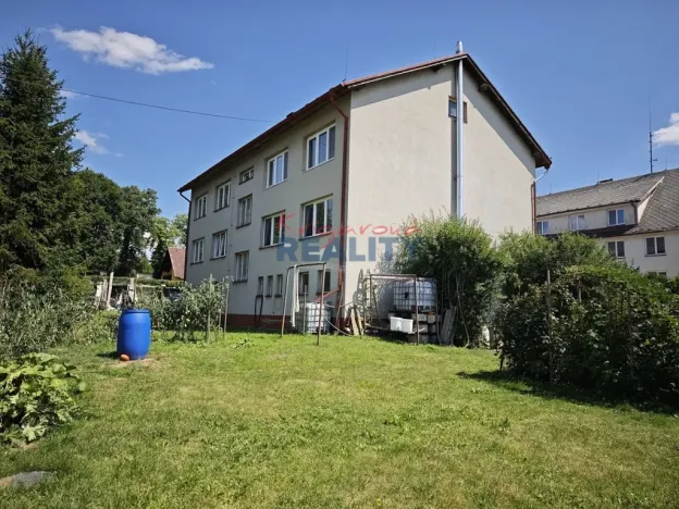 Prodej bytu 3+1, Chýnov, U Kuželníku, 76 m2