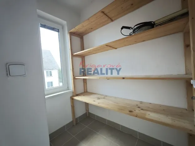 Prodej bytu 3+1, Chýnov, U Kuželníku, 76 m2