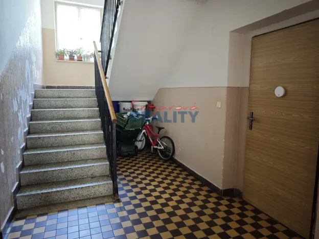 Prodej bytu 3+1, Chýnov, U Kuželníku, 76 m2