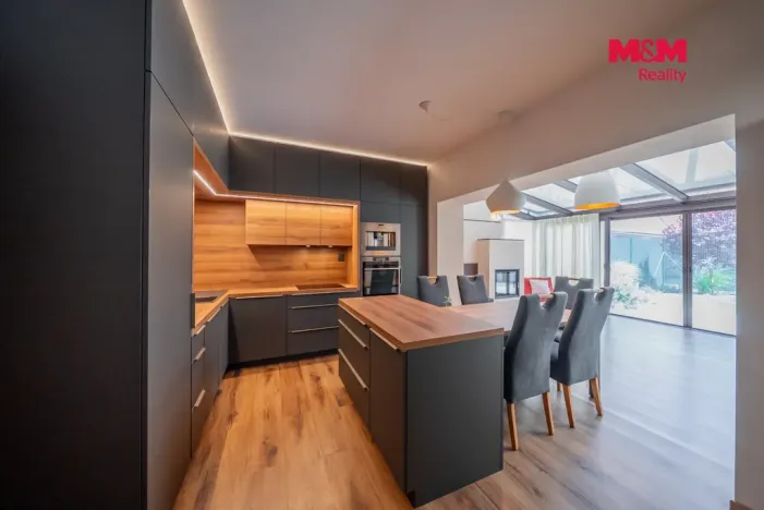 Prodej rodinného domu, Blansko - Lažánky, 275 m2