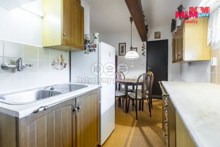 Prodej rodinného domu, Deštné v Orlických horách, 590 m2